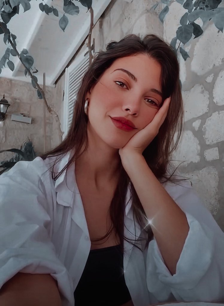 mention etkinliğii   

    hedef 100 ment 150 retweet

    • kullanılacak taglar

Hira #Hira 
MahassineMerabet #MahassineMerabet