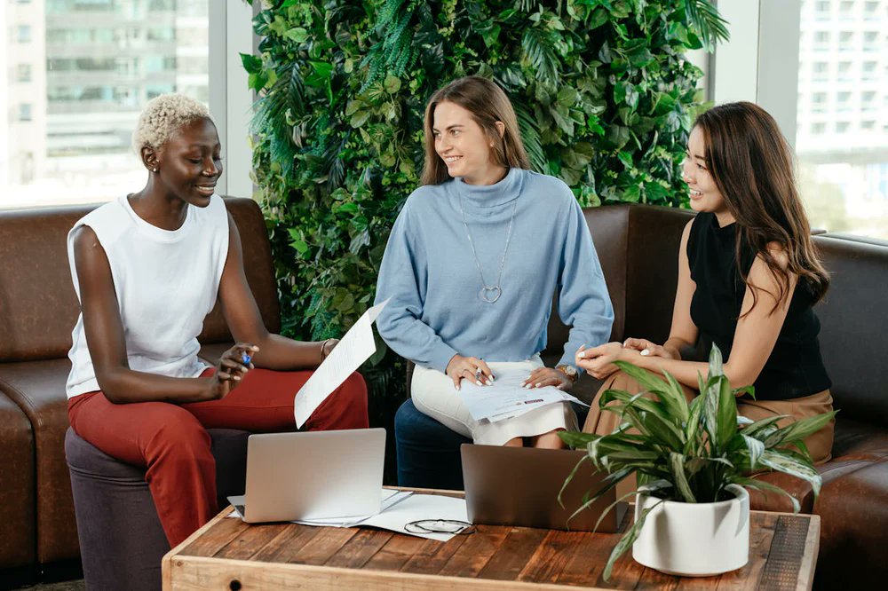 blanderic's tweet image. 5 Subtle Signs Your Office Is Tuned for EMF Support 
Read article at airestech.com/blogs/most-rec…

#Homeoffice #emfprotection #workspace #officedesign #EMF