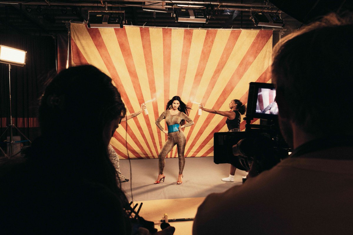 matd_ph's tweet image. BTS | The shooting of of @MarinaDiamandis&apos; &quot;I &amp;lt;3 YOU&quot; music video!