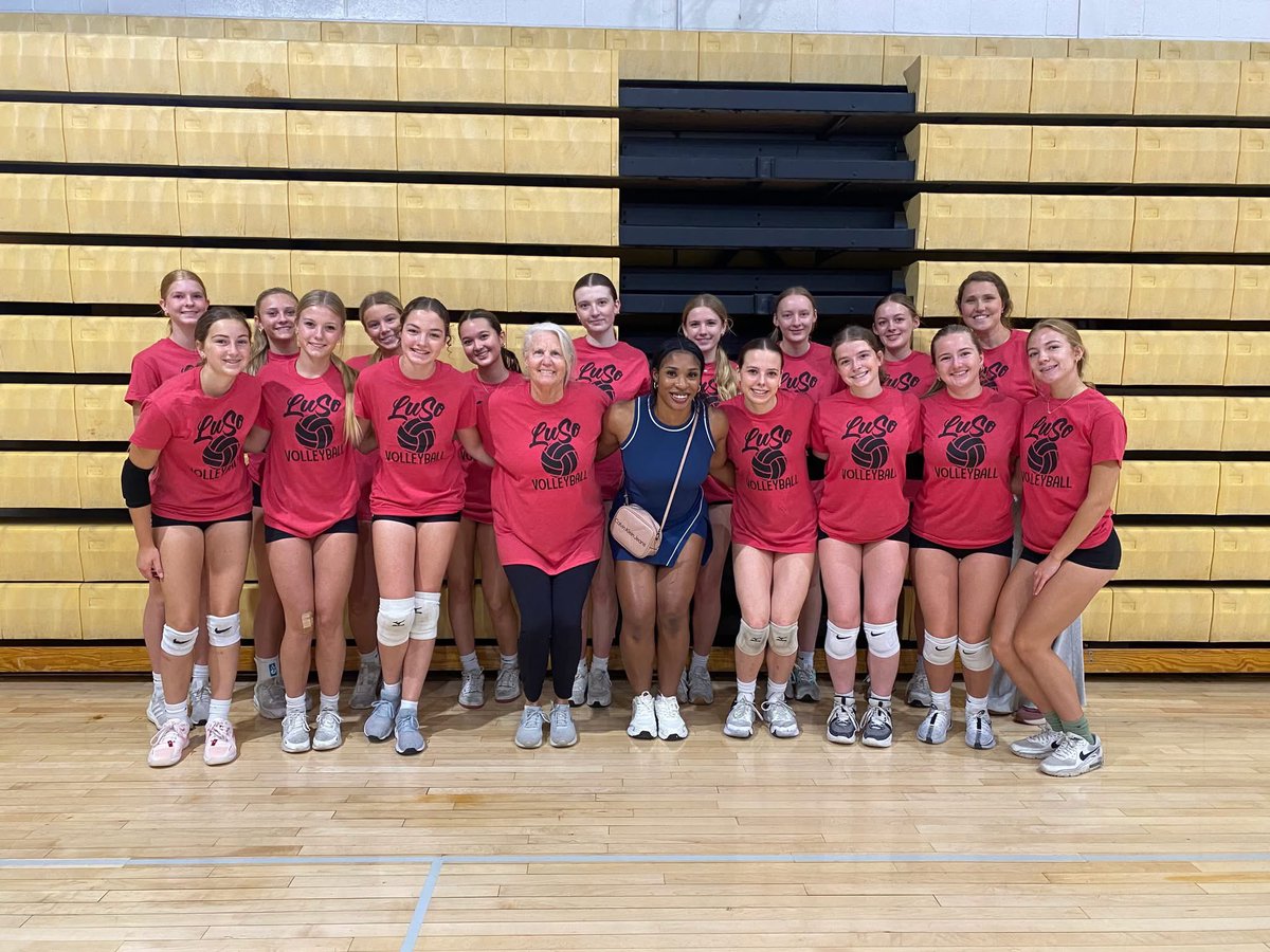 Professional volleyball player and LuSo grad, Leketor Member-Meneh, stopped by volleyball camp to meet with the current team and offer advice from one Lancer to another!