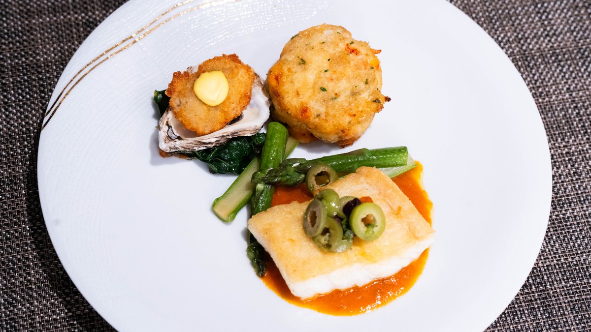 This month at Table 1915, we explored the Bay Area and Napa—honoring icons like Spruce, The French Laundry and Coqueta. From refined Cali cuisine to bold Spanish flavors, June’s dinner was full of innovation, elegance and West Coast magic.