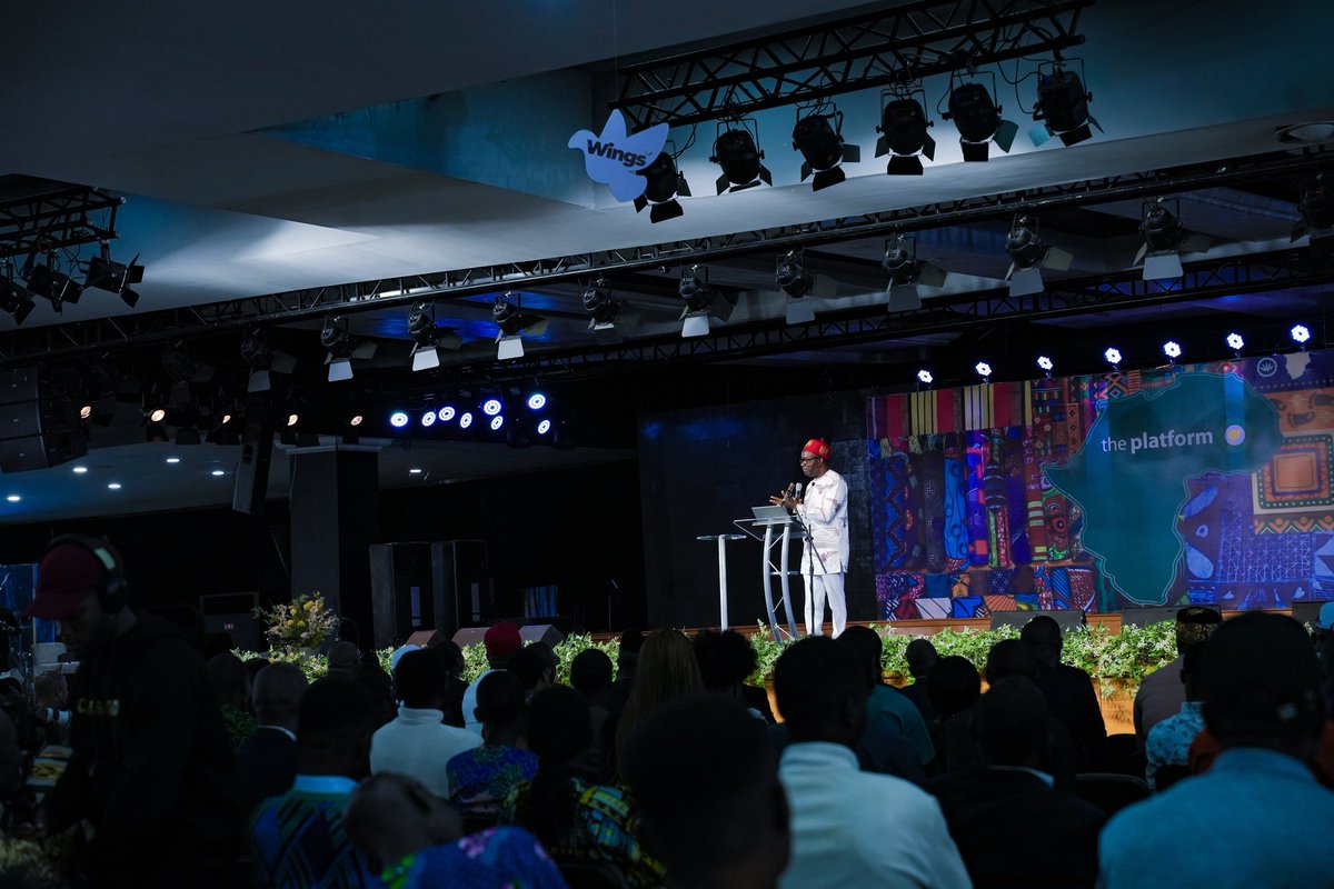 chinedueri's tweet image. Bathed in stage lights, Governor @CCSoludo addressed the audience as a guest speaker at the special June 12th Democracy Day edition of The Platform Nigeria, held today in Lagos.

#DemocracyDay2025 #June12 #theplatformng #soludo #Democracy