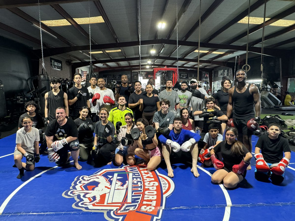 CoachNikolai's tweet photo. Community is the goal https://t.co/V693kIE45m