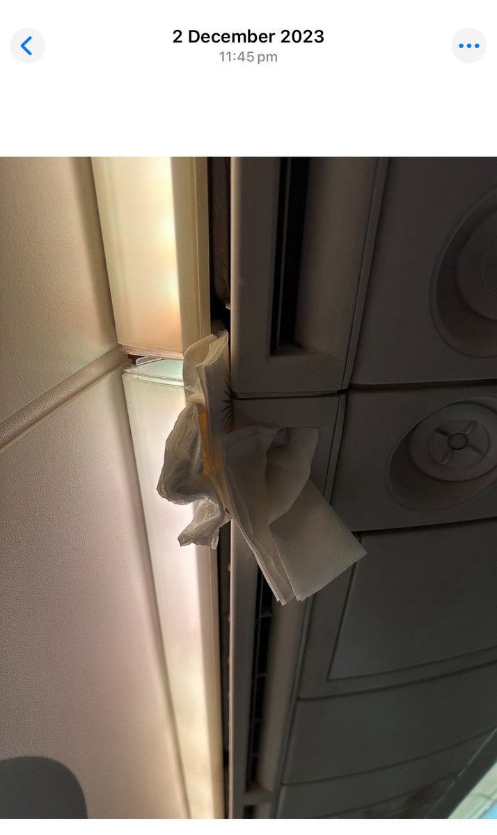 markmohit's tweet photo. @akku92 @airindia @flyingbeast320 @aajtak @ndtv @Boeing_In @airindia , this is common for the flights from Mel to Delhi. Media or entertainment never worked from last 2-3 years. This video is from 2024, when travelling from Melbourne to Delhi. Have raised multiple times. They were just waiting for disaster to happen. https://t.co/TM33l0QlFi