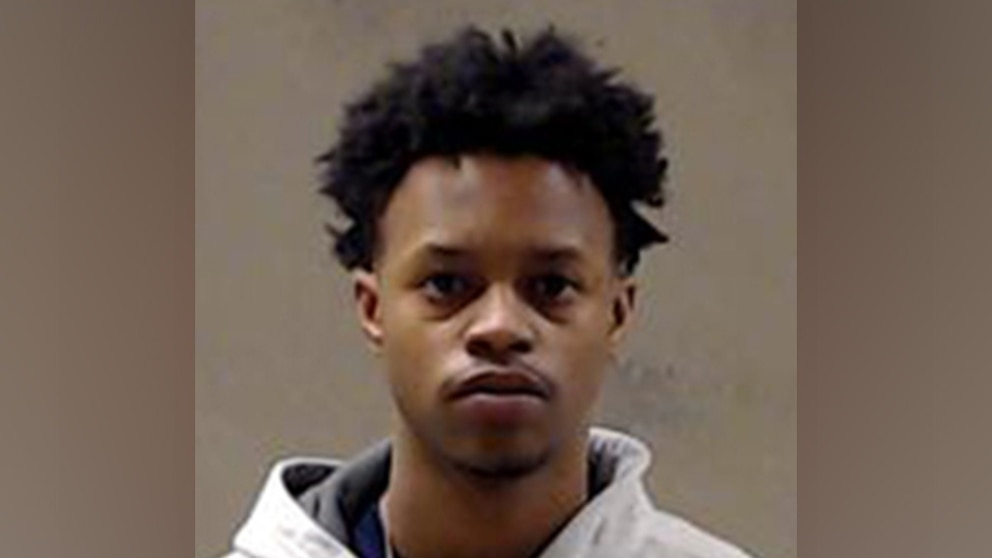 earthdailynews's tweet image. Rapper Silentó was sentenced to 30 years in cousin's murder. The Rapper Silentó Got 30 Years in Prison for Fatal Shooting of His Cousin. Ricky Hawk, pleaded guilty to voluntary manslaughter and three other charges in relation to the killing. #silento
#watchmewhip #rickyhawk