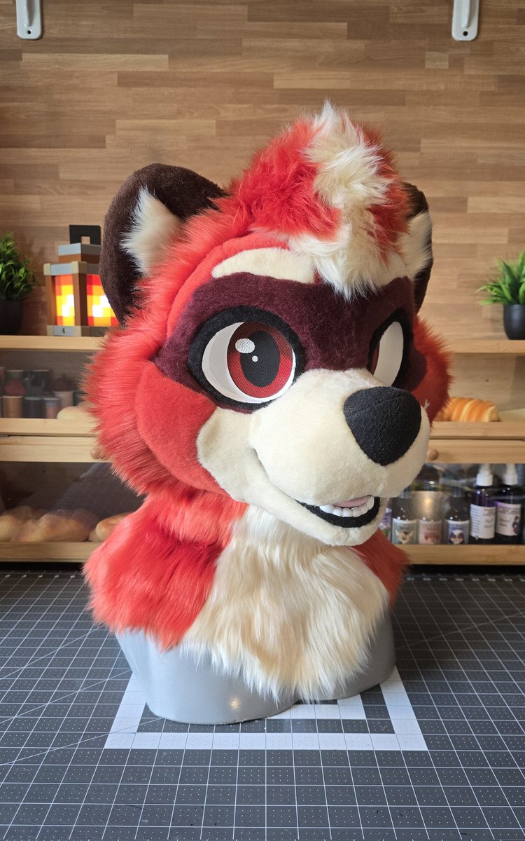 BakeryFursuits's tweet image. Hey guys! Say hello to another raccoon member, Rekkit✨️🦝!

🦝: @RustyRedBandit