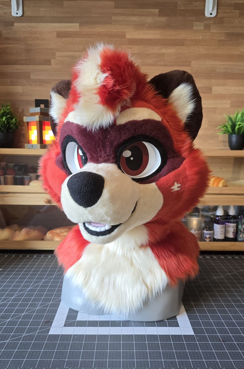 BakeryFursuits's tweet image. Hey guys! Say hello to another raccoon member, Rekkit✨️🦝!

🦝: @RustyRedBandit
