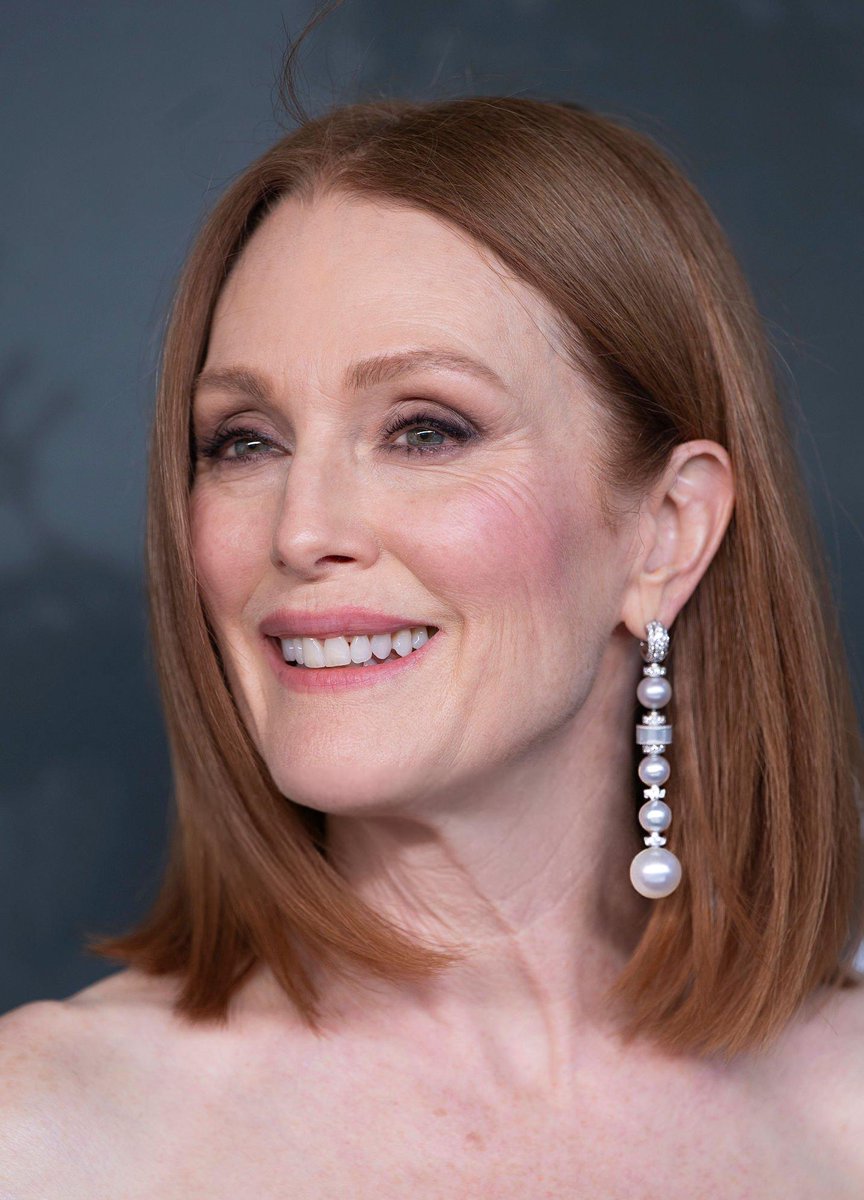 daily julianne moore (@dailyjmoore) on Twitter photo 