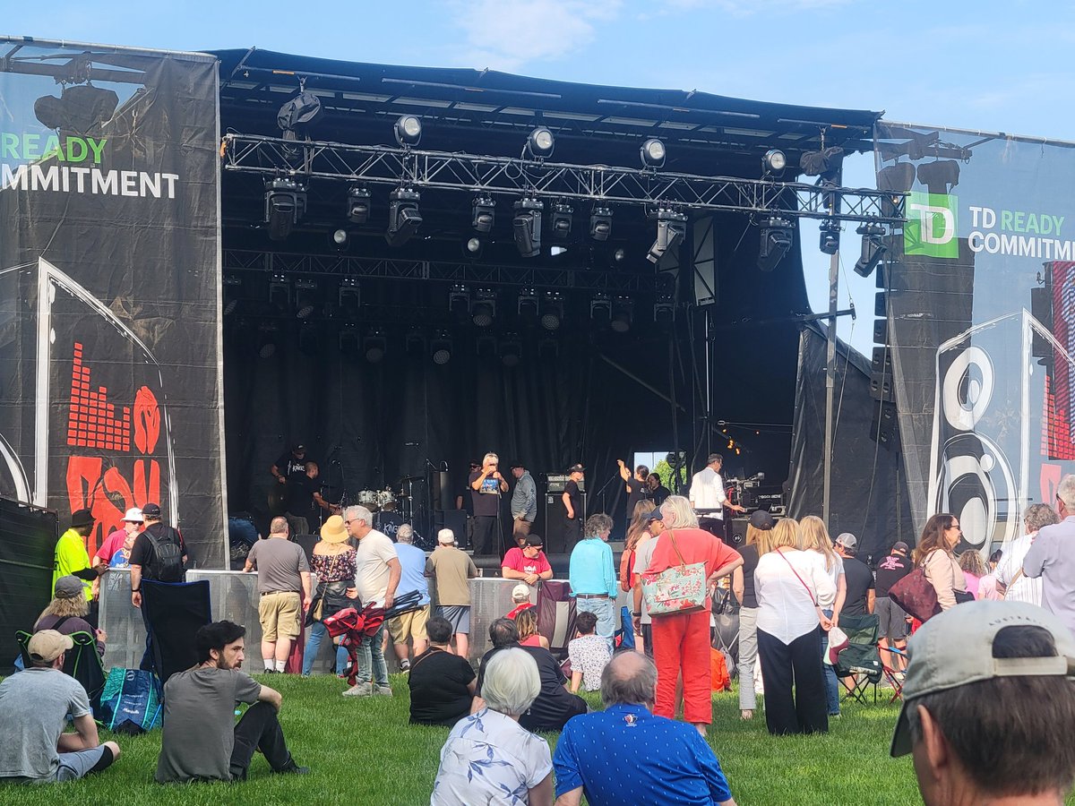 Beautiful weather for the first night of Burlington SOM.  The Kings about to hit the main stage... #SOM2025