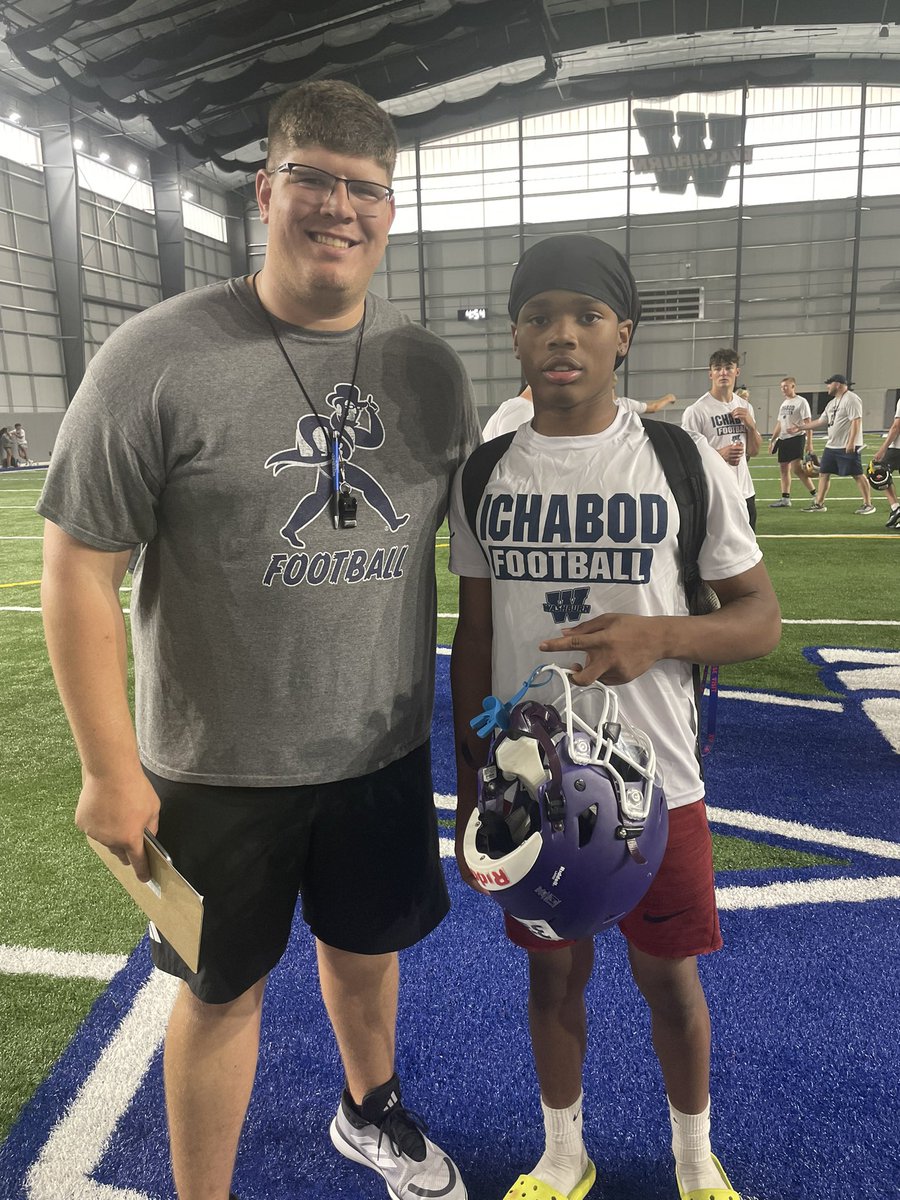 Carson Thompson (@carson1thompson) on Twitter photo Had a great experience at Washburn University. Shoutout to <a href="/CoachJTGlen/">Jacob Glendinning</a> for reaching out , I also will be attending again with my team next week playing other schools !! <a href="/BeltonPirateFB/">Belton Pirate Football</a> <a href="/JasonFeeback/">Jason Feeback 🏈</a> <a href="/6starfootballKS/">Six Star Football | KANSAS</a> <a href="/PrepRedzoneKS/">Prep Redzone Kansas</a> <a href="/PrepRedzone/">Prep Redzone 🏈</a> <a href="/Zach_Watkins/">Zach Watkins</a> <a href="/CoachSharpWU/">Coach Ross Sharp</a> Had a great experience at Washburn University. Shoutout to <a href="/CoachJTGlen/">Jacob Glendinning</a> for reaching out , I also will be attending again with my team next week playing other schools !! <a href="/BeltonPirateFB/">Belton Pirate Football</a> <a href="/JasonFeeback/">Jason Feeback 🏈</a> <a href="/6starfootballKS/">Six Star Football | KANSAS</a> <a href="/PrepRedzoneKS/">Prep Redzone Kansas</a> <a href="/PrepRedzone/">Prep Redzone 🏈</a> <a href="/Zach_Watkins/">Zach Watkins</a> <a href="/CoachSharpWU/">Coach Ross Sharp</a>