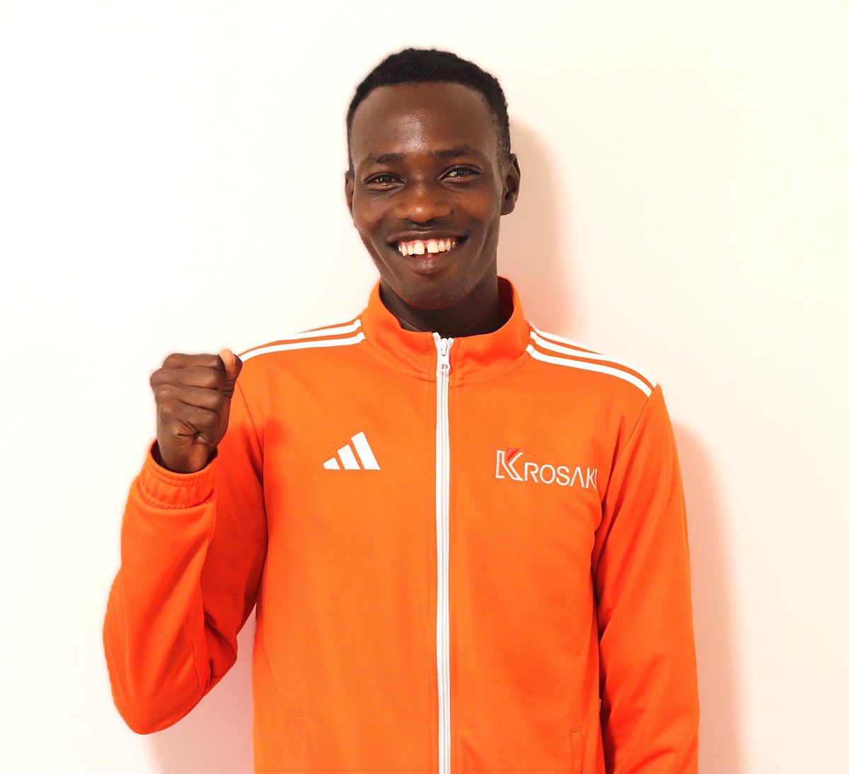 krosakiharima's tweet photo. 🏃‍♂️【陸上競技部 新加入選手のお知らせ】

2025年6月、#フェスタス・キモルウォ 選手が黒崎播磨陸上競技部へ新たに加入しましたのでお知らせします🎉

6/11には当社所属選手として初のレースにも出場しました✨

#ホクレン ディスタンスチャレンジ深川
6/11(水) 深川市陸上競技場🏟️

■男子 5000m B
🥇 #フェスタス・キモルウォ 13分29秒00 ※自己新🎉

今後とも、みなさまの熱いご声援をよろしくお願いします📣

#黒崎播磨
#黒崎播磨陸上競技部