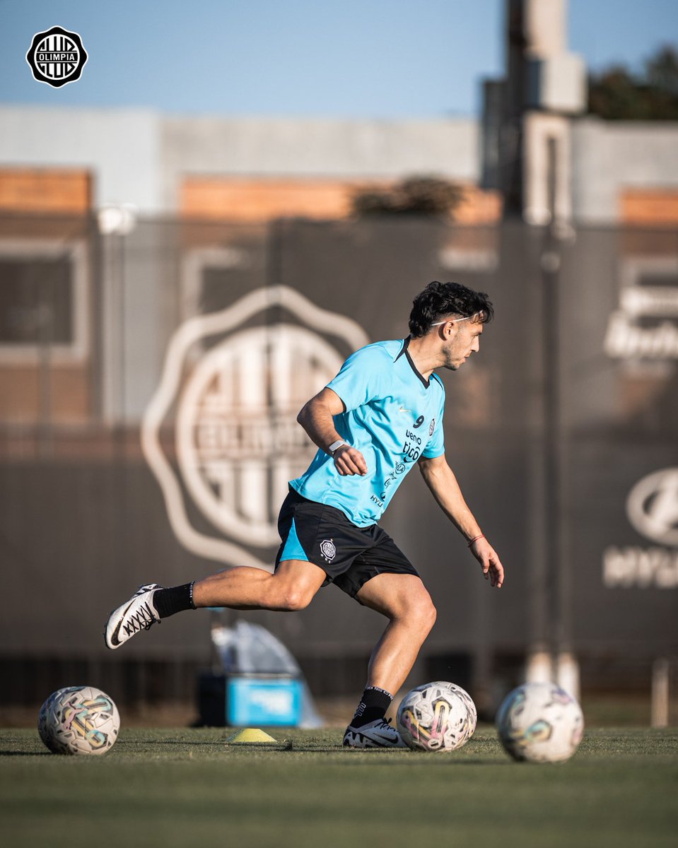 Club Olimpia tweet media