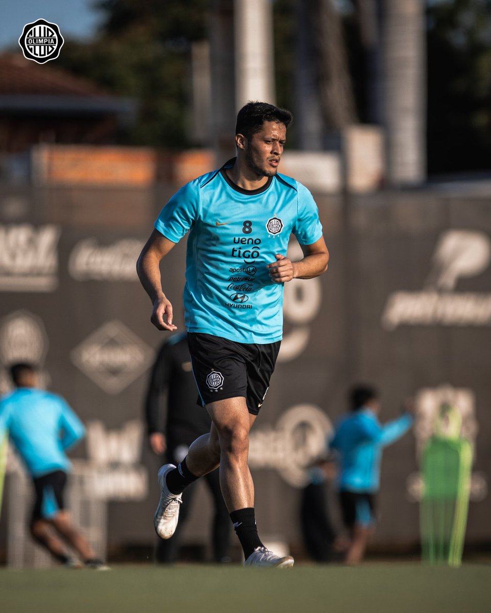 Club Olimpia tweet media