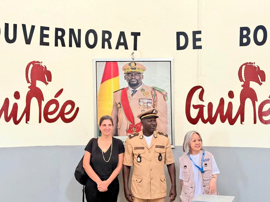 NATIONS UNIES GUINEE (@onuguinee) on Twitter photo À Boké, Mme Kristèle Younès renforce le dialogue avec les autorités locales et encourage les initiatives conjointes <a href="/OnuGuinee/">NATIONS UNIES GUINEE</a> en faveur des jeunes et femmes.
Gouvernance, nutrition, formation, réintégration: l'ONU agit pr un développement durable ancré dans les réalités locales. À Boké, Mme Kristèle Younès renforce le dialogue avec les autorités locales et encourage les initiatives conjointes <a href="/OnuGuinee/">NATIONS UNIES GUINEE</a> en faveur des jeunes et femmes.
Gouvernance, nutrition, formation, réintégration: l'ONU agit pr un développement durable ancré dans les réalités locales.