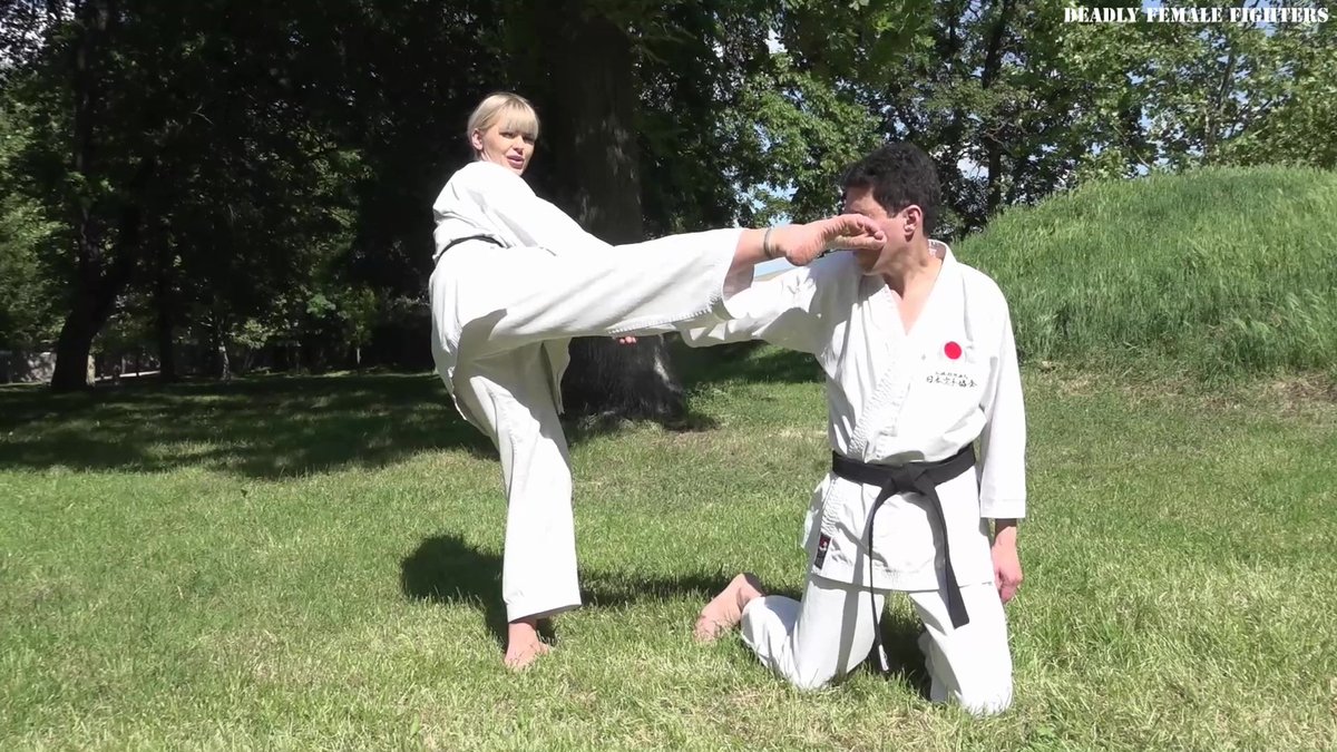 From <a href="/deadlyfemalef/">Deadlyfemalefighters</a> 's new video:
deadlyfemalefighters.com/product/barbor…