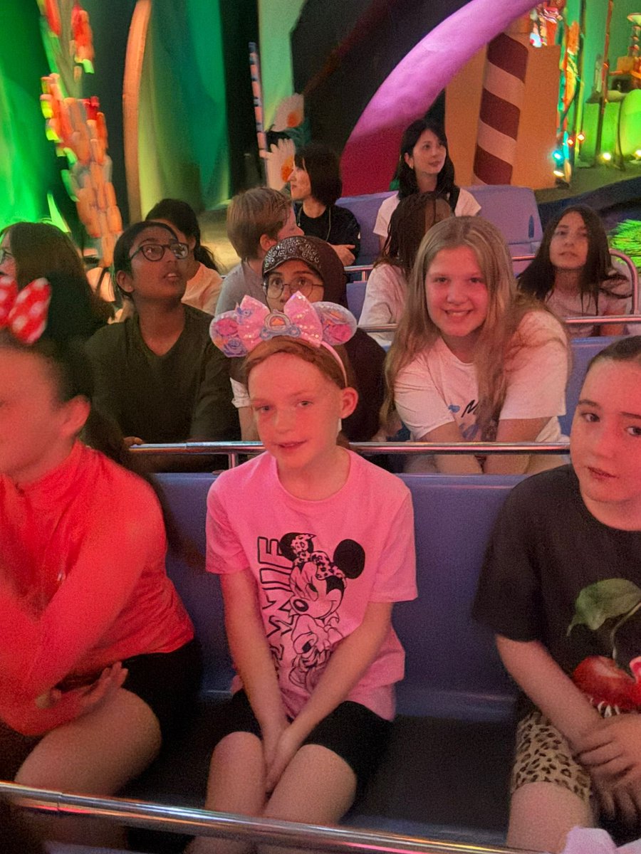 Sara Mitchell tweet media