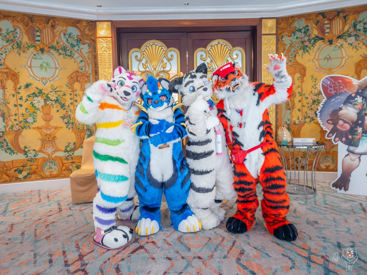 MungMingTiger ➡️ SiamPaws2025 (@mungmingtiger) on Twitter photo There's only 1 tiger in this photo . . .
🦄 : <a href="/MungMingTiger/">MungMingTiger ➡️ BKB2025</a>
🐭 : <a href="/Orgar_wolf/">Shota🐺🔞🔜Infurnity,BKB</a>
🦓 : <a href="/JanizGallery/">Janiz's Gallery</a>
🐯 : <a href="/Gin_AmurTiger/">Gin Siberian Tiger</a>
📷 : <a href="/Hunkuma_TH/">Hunkuma 🐻🦅</a> <a href="/hunkuma_fur/">🐻Hunkuma & Mido🦅 🔜🇹🇼Infurnity2025</a>
📍 : <a href="/SiamPaws/">SiamPaws</a> #SiamPaws2025
#Furry #Fursuit
#FursuitFriday There's only 1 tiger in this photo . . .
🦄 : <a href="/MungMingTiger/">MungMingTiger ➡️ BKB2025</a>
🐭 : <a href="/Orgar_wolf/">Shota🐺🔞🔜Infurnity,BKB</a>
🦓 : <a href="/JanizGallery/">Janiz's Gallery</a>
🐯 : <a href="/Gin_AmurTiger/">Gin Siberian Tiger</a>
📷 : <a href="/Hunkuma_TH/">Hunkuma 🐻🦅</a> <a href="/hunkuma_fur/">🐻Hunkuma & Mido🦅 🔜🇹🇼Infurnity2025</a>
📍 : <a href="/SiamPaws/">SiamPaws</a> #SiamPaws2025
#Furry #Fursuit
#FursuitFriday