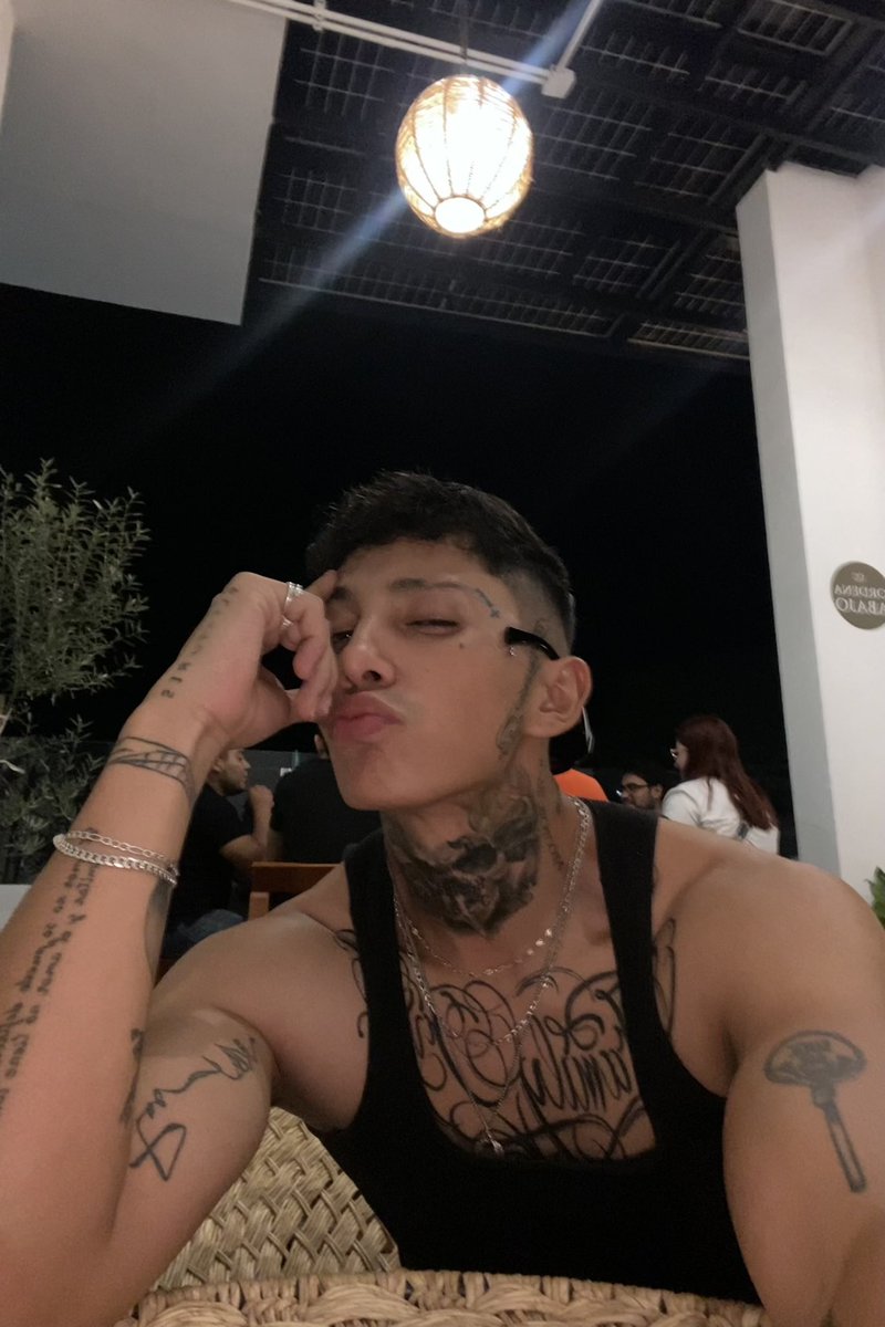 Bebecitosak tweet media