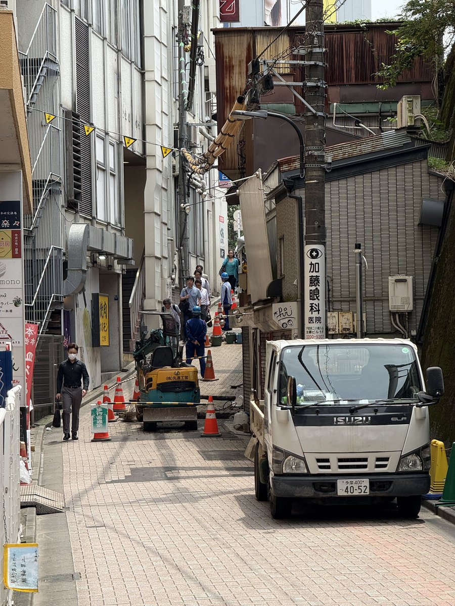 今日の高田馬場】 「高田馬場不法占有建物解体その他工事」ですが 