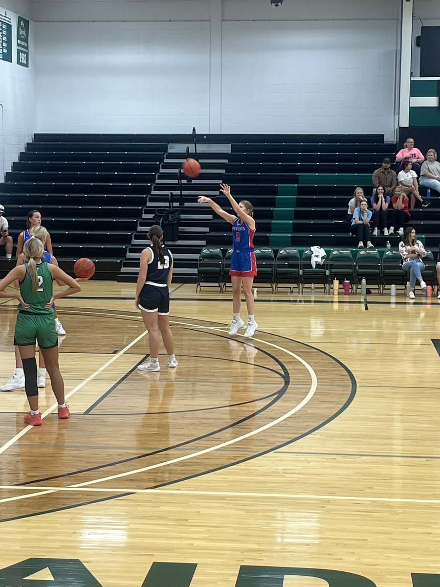 Big night at the CCC All-Star Game! Brynn, Baylee, and Izzy helped lead the Green Team to a win and Izzy Hollatz brought home the 3-Point Contest title! 🏀🎉

Proud of these three for representing our program so well. 👏