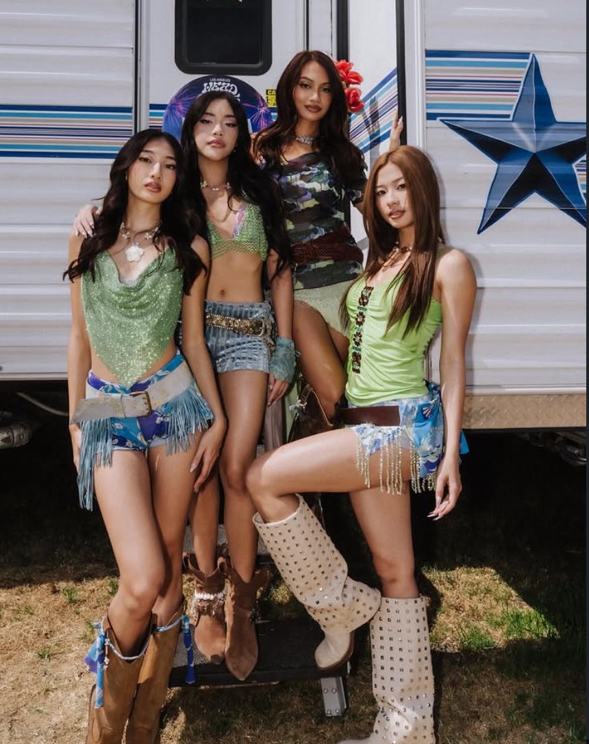 chgisty's tweet photo. boots on, glam on! we’re not just showing up, we’re taking over 🤠🔥 summer heat, wild hearts, and a little sparkle never hurt nobody 💋🌴 https://t.co/wiUMRgxErA