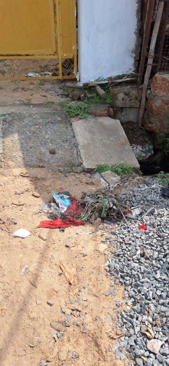 DebiPr_Barik's tweet photo. It's day 2 again, still the garbage is lying outside the house. This is really pathetic condition. @CMCCuttack @CuttackDM @News18Odia @dcp_cuttack Kindly see into this matter. https://t.co/bjdfoem1BD