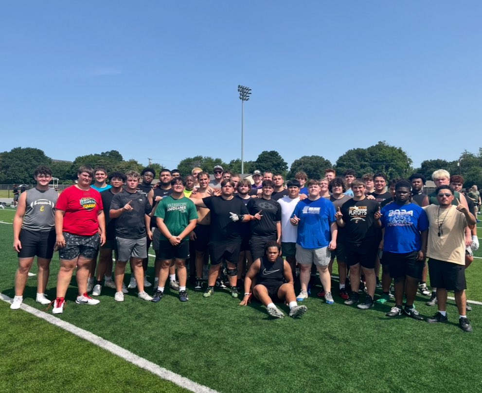 Garrison_Oline's tweet image. Nelson University football camp is over. I got to work with 51 oline this summer. It was a blast. Go Lions!