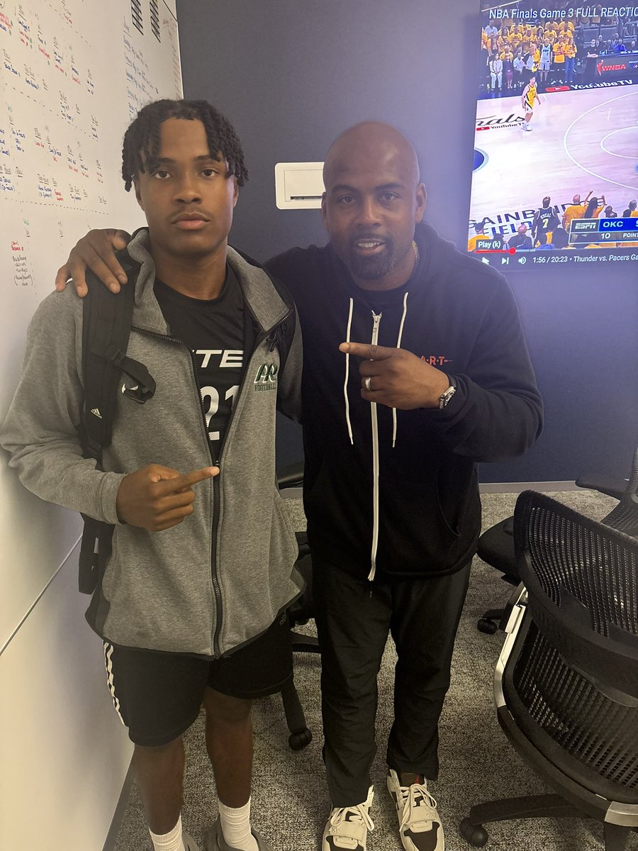 Aaron "oobi" Strader Jr tweet media