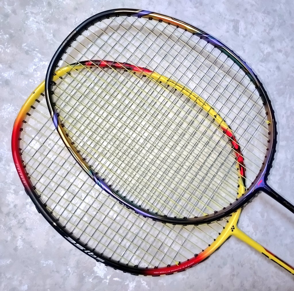 ウィルソン　ブレイズSX8800JCV Wilson（ウイルソン） バドミントンラケット BLAZE SX 8800 J CV