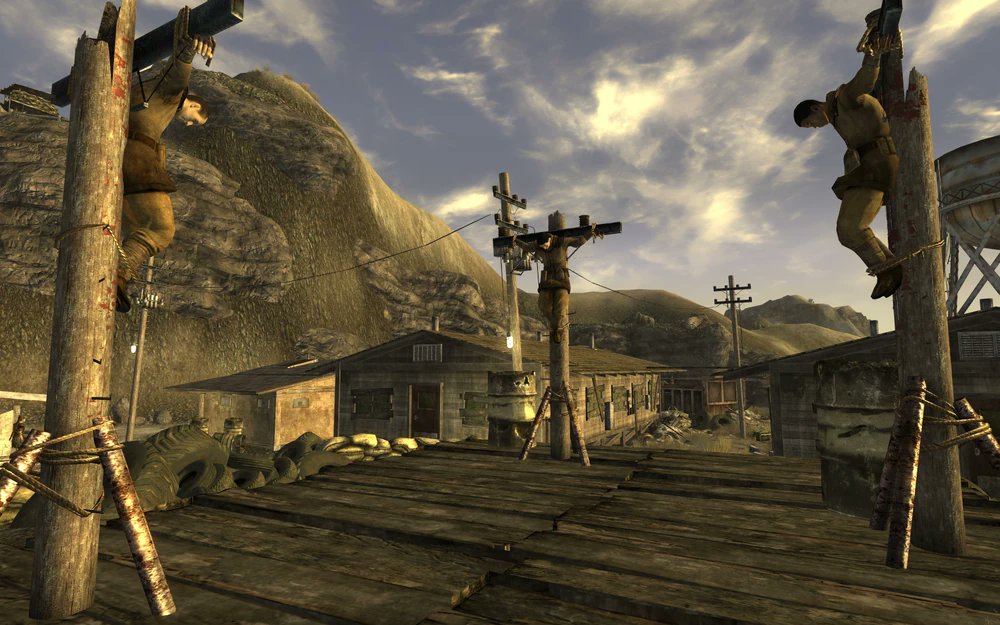 ForOurLegion's tweet photo. This recently taken Legion Outpost still crucifies Profligates the old fashioned way! #MojaveCampaign #Legion #DeathToProfligates https://t.co/aqz6TNQY4n