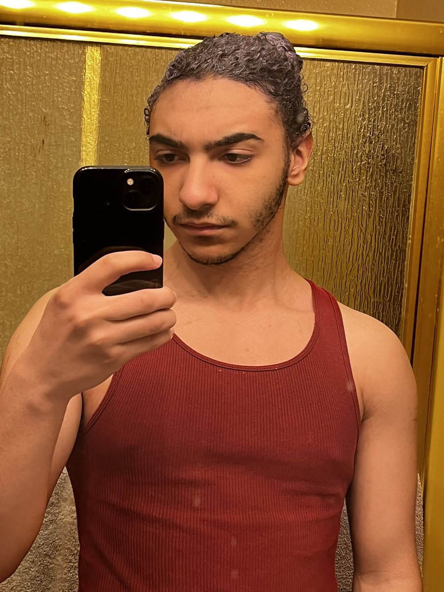 SonnyTheFashionable tweet media