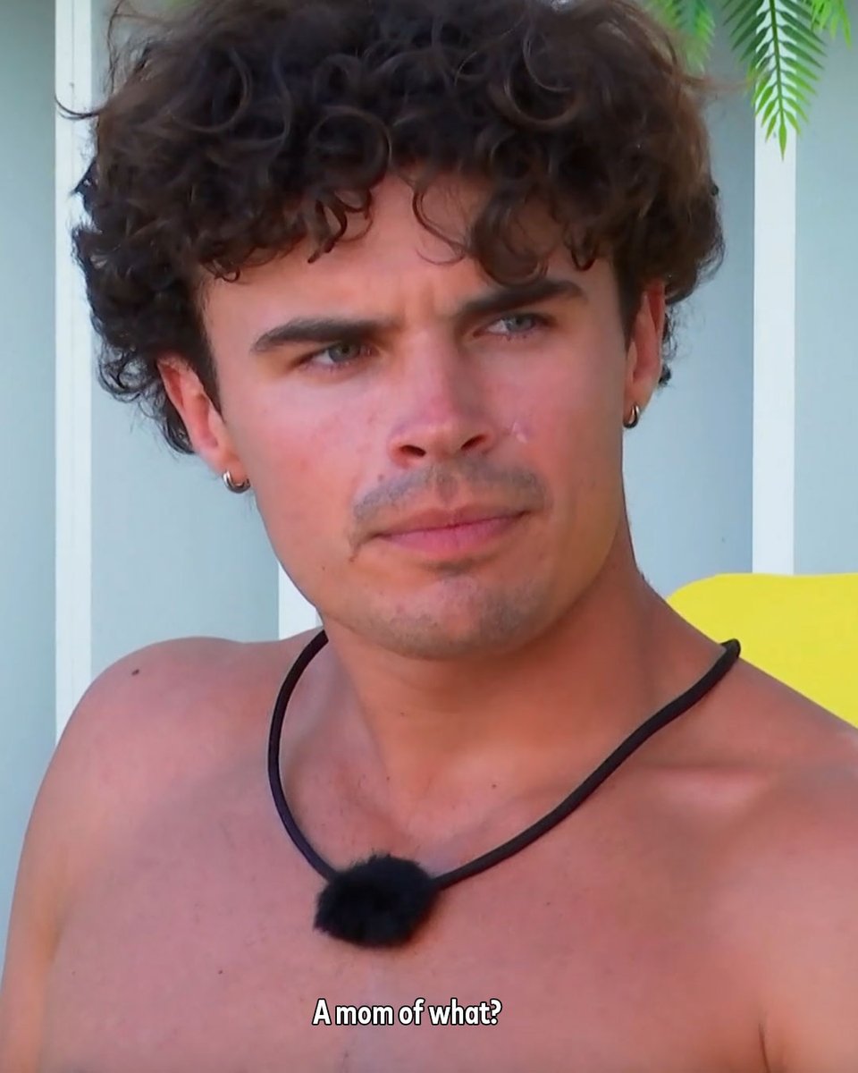 accesshollywood's tweet image. This man is not serious 😭
Check out more exclusive #loveislandusa content on our group chat: facebook.com/groups/loveisl…