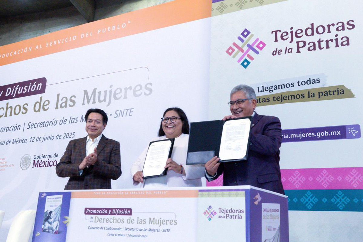 SnteNacional's tweet photo. El #SNTE, dirigido por el Mtro. Alfonso Cepeda Salas, y la Secretaría de las @mujeresgobmx, encabezada por @CitlaHM, firmaron un convenio para promover la #CartillaDeLosDerechosDeLasMujeres y la Red #TejedorasDeLaPatria. Juntos, por un México más justo e igualitario. https://t.co/PxjjfmsXkZ