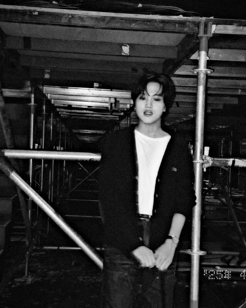 ovhaechan's tweet image. 𝗂𝗍’𝗌   𝗇𝗈𝗍   𝗃𝗎𝗌𝗍   𝗍𝗁𝖾   𝗉𝗈𝗌𝖾,   𝗂𝗍’𝗌   𝗍𝗁𝖾   𝙚𝙣𝙚𝙧𝙜𝙮.