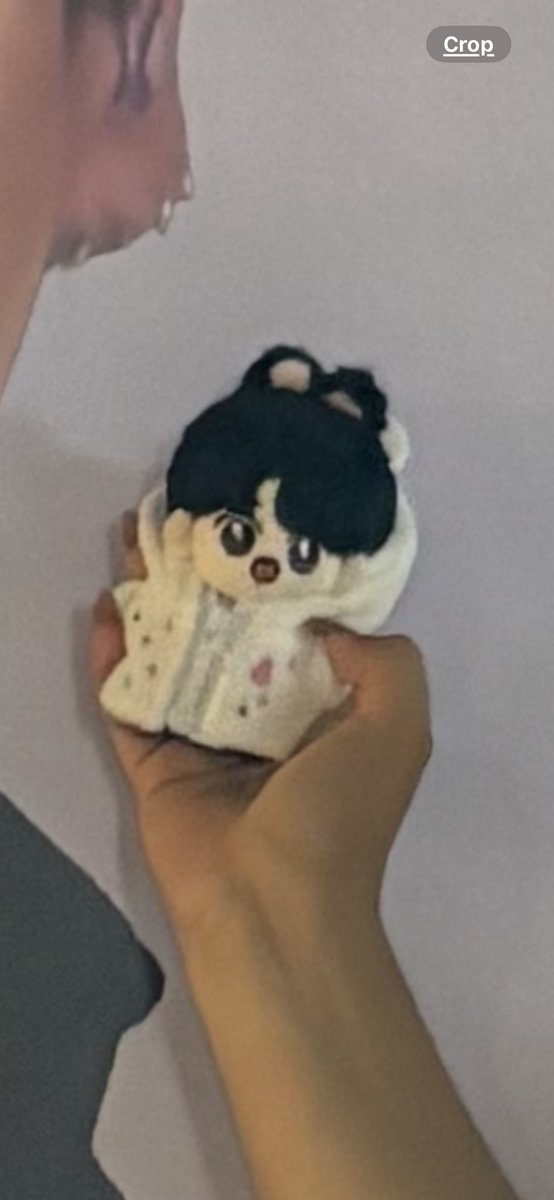 RAlNJOON's tweet photo. Hey armys! Yesterday next to the hybe building at 7/11 i lost my jungkook doll >.< it was at 9:16 pm 😭 if you see or found him please let me know :(( 💔 help me find my son 😔 he doesn’t belong on the streets
#FESTA2025 #HOPE_ON_THE_STAGE_TOUR_FINAL #HOS_TOUR https://t.co/roUHrnp6KB