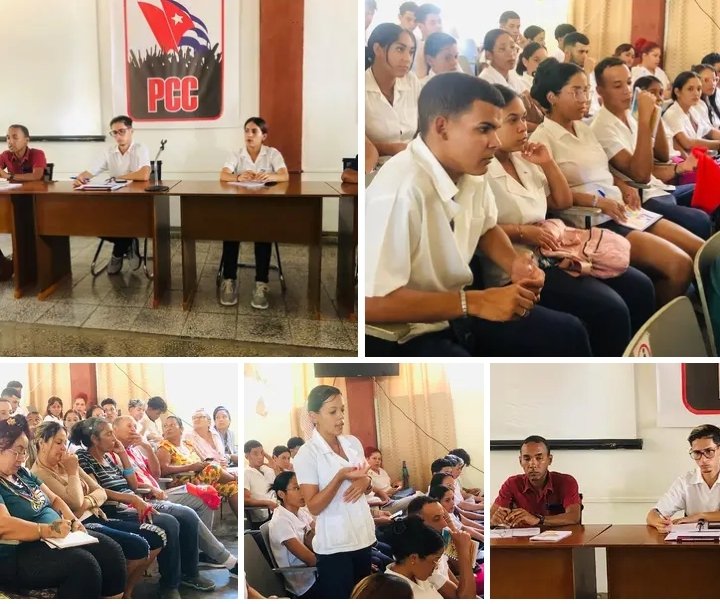 Intercambio🙋 con administrativos📝 y personal que participan en la vida Interna de la Residencia🏬 como parte de la 𝐀𝐬𝐚𝐦𝐛𝐥𝐞𝐚 𝐏𝐨𝐬𝐭 𝐗 𝐂𝐨𝐧𝐠𝐫𝐞𝐬𝐨 𝐝𝐞 𝐥𝐚 𝐑𝐞𝐬𝐢𝐝𝐞𝐧𝐜𝐢𝐚 𝐄𝐬𝐭𝐮𝐝𝐢𝐚𝐧𝐭𝐢𝐥 𝐝𝐞 𝐥𝐚 𝐅CMM.

#AsambleaPostXCongreso
#DeRegresoALaBrigada