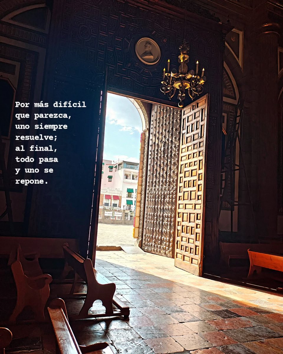 🎭 A veces todo se desordena, todo duele, todo pesa...
Pero, ¿sabes qué?
Uno siempre termina resolviendo.
Porque al final, todo pasa... y uno se repone. 🌅✨

#Reflexión #Motivación #TodoPasa #FuerzaInterior #VasAPoder