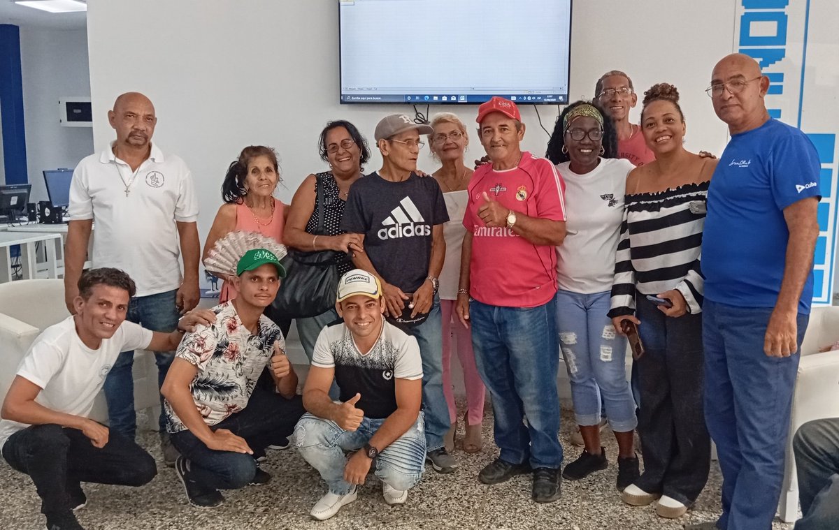 NMaturell's tweet image. ¡CIERRE EXITOSO! Segundo Taller de #ToDus para la #ANSOC en #JovenClubCentral
   
🔥 ¡Más de 15 activistas comunitarios capacitados! 

#JovenClubXCuba 
#JovenClubPlaza