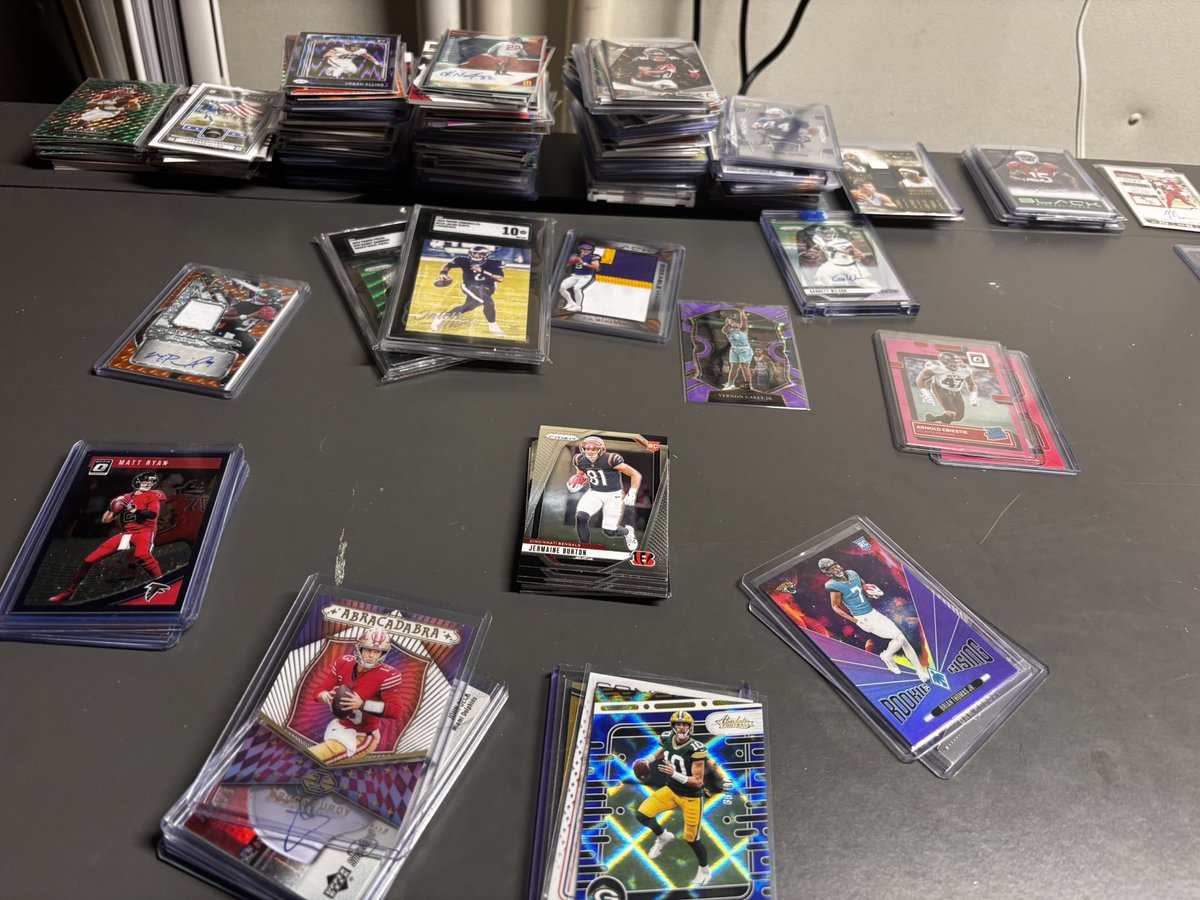 Going to be running a sale tomorrow- my biggest, and most organized one yet. Every 40 RT’s and I’ll do a giveaway! #TheHobby