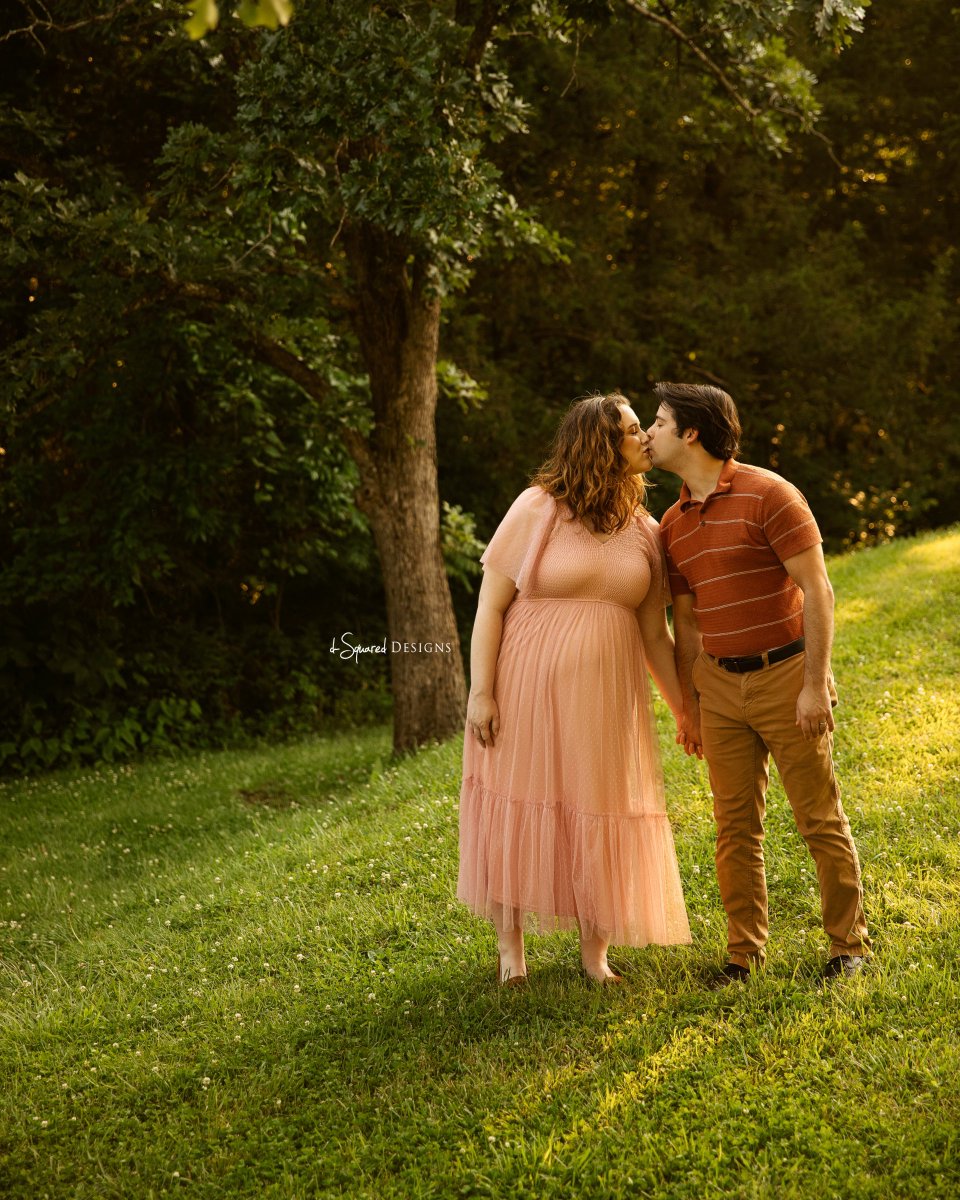 dsquareddesigns's tweet image. Patience and hope walk hand in hand. Sometimes the greatest miracles take time - never a moment too early or too late. &amp;lt;3

Congratulations to the Amsler's as they patiently wait for their beautiful baby girl, Maria to arrive. 

#dsquaredmaternity #maternityphotography