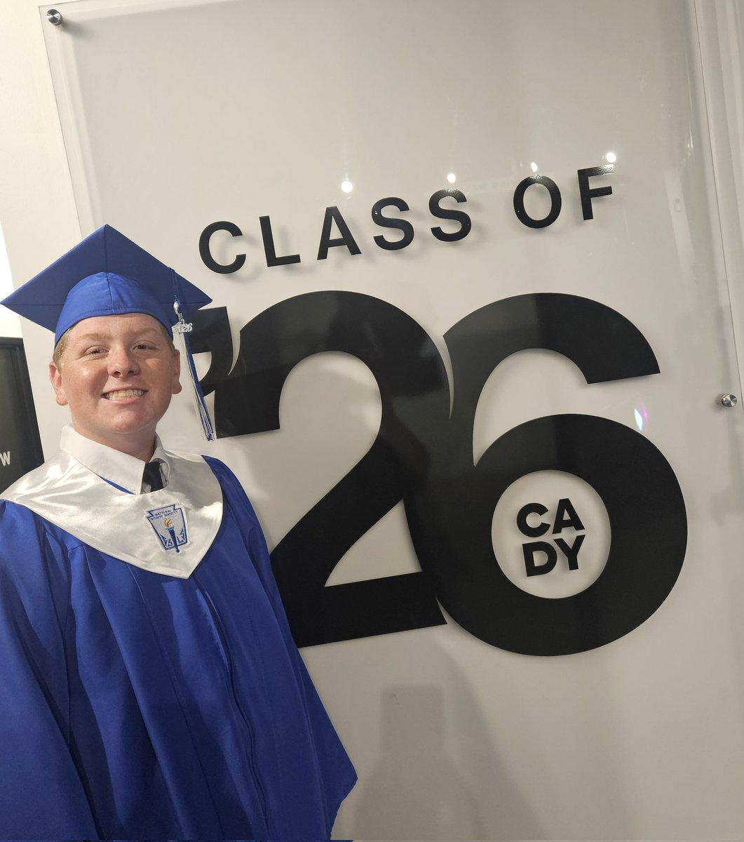 My baby!! How is it time for senior year?! 🥰