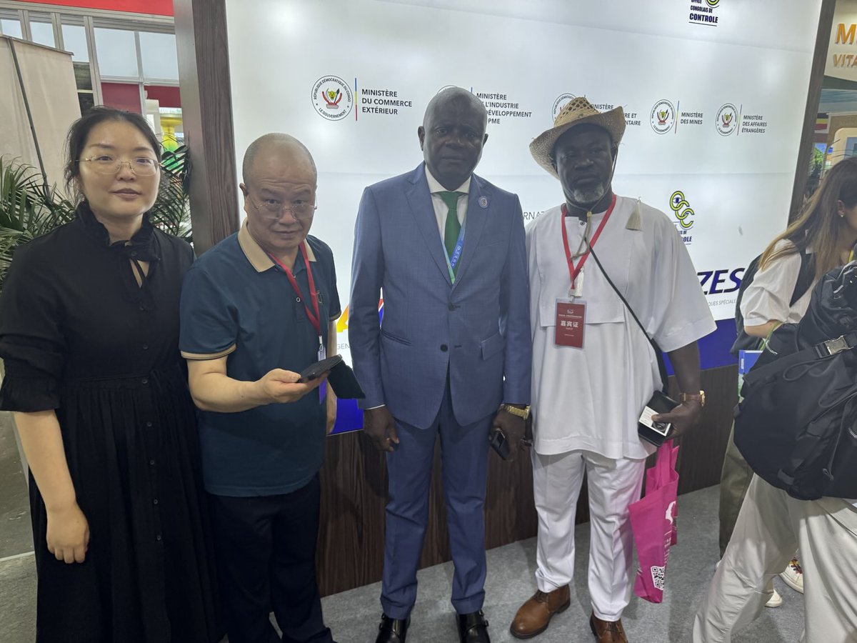 To my right is the Congo DR Minister for Agriculture during the China-Africa Economic Trade Expo, Changsha.