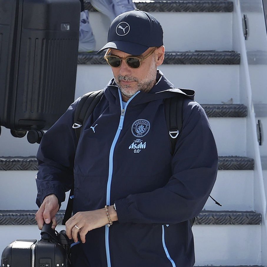 😎 📍 🇺🇸 

بيب غوارديولا جاهز لمعركة كأس العالم للأندية بصفقات جديدة