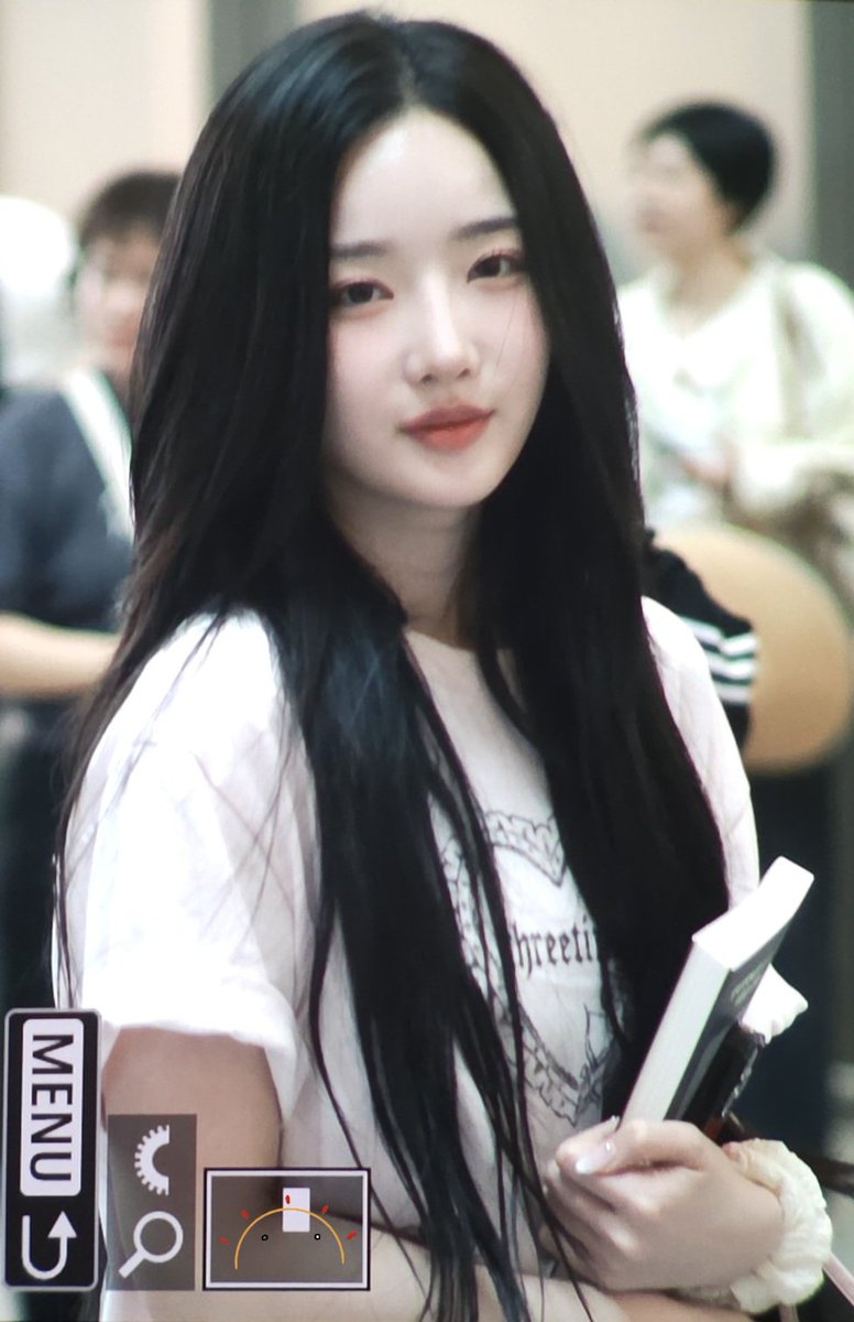 250613 ICN 출국
🫠

#트리플에스 #유연 #김유연
#tripleS #YooYeon #トリプルS