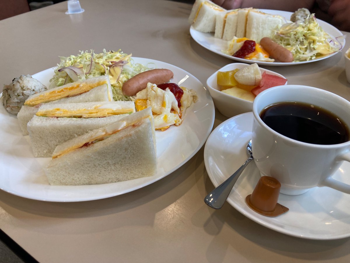 jaot_tetsuboo_'s tweet image. ルーティン☕️
＃モーニング ＃根っこ