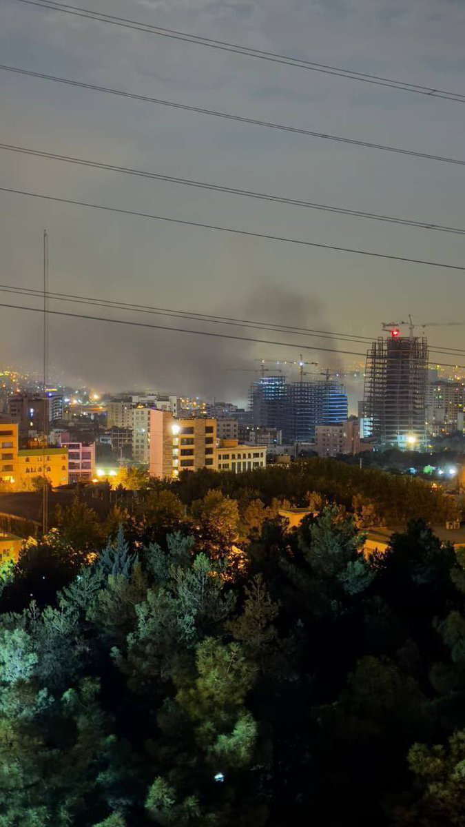 israelviveil's tweet photo. Segunda onda em Teerã🇮🇷 https://t.co/C2Wqr8QOOI