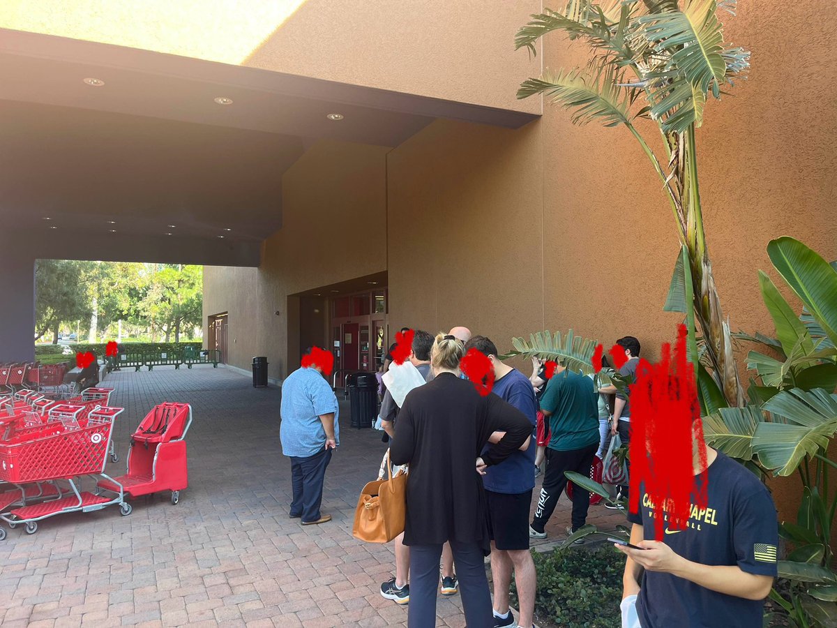 SquirtleTCGRestock tweet media