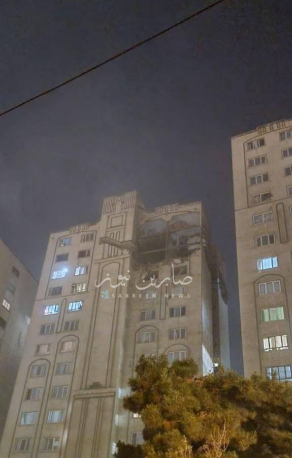Faytuks's tweet photo. Reports of a possible targeted assassination in Tehran. The target is unclear at this stage. 

Meanwhile, new explosions are being reported in Tehran. https://t.co/L8jkJnBAsz