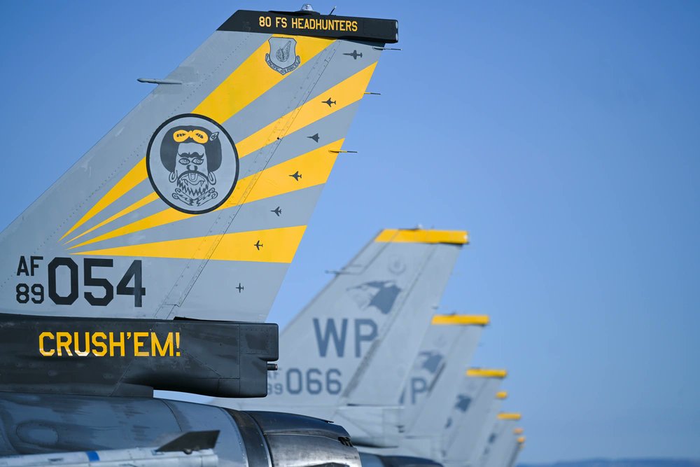 USForcesJapan's tweet photo. #RedFlagAlaska 25-2 begins at @EielsonAirForce , Alaska, June 12, 2025. It is designed to provide realistic training in a simulated combat environment. Approximately 1500 service members are expected to fly, maintain and support more than 70 aircraft from 35 units. https://t.co/0MSeIqgVXt