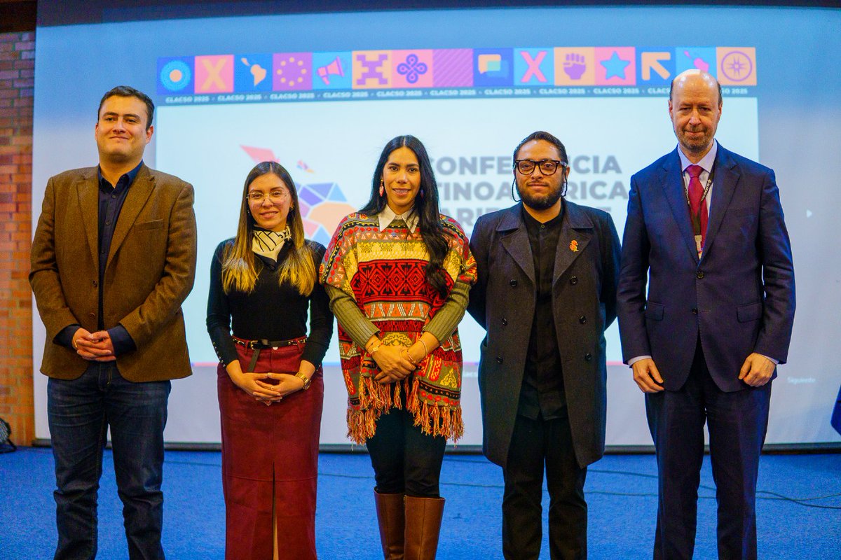 MinEducación (@mineducacion) on Twitter photo <a href="/_CLACSO/">CLACSO</a> Iniciativas como Aluna 1.0 con <a href="/Unimagdalena/">Universidad del Magdalena</a> construyen soberanía tecnológica al integrar la IA con los saberes de los pueblos indígenas de la Sierra Nevada de Santa Marta. Con programas que fortalecerán el talento humano necesario para el Datacenter que se instalará en la <a href="/_CLACSO/">CLACSO</a> Iniciativas como Aluna 1.0 con <a href="/Unimagdalena/">Universidad del Magdalena</a> construyen soberanía tecnológica al integrar la IA con los saberes de los pueblos indígenas de la Sierra Nevada de Santa Marta. Con programas que fortalecerán el talento humano necesario para el Datacenter que se instalará en la